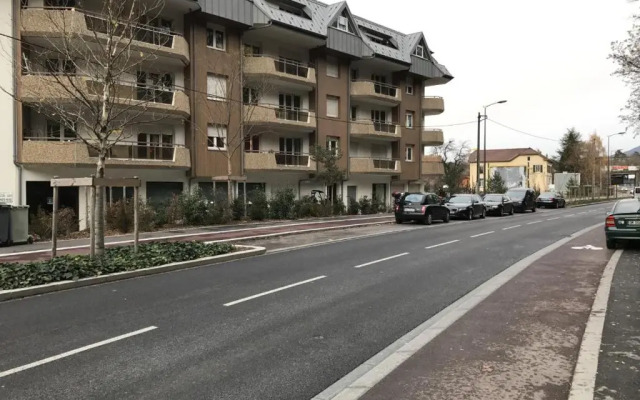 DESIGN APARTMENT Near GENEVA