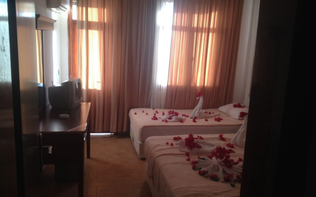 El Paso Hotel