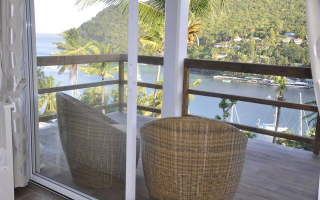 Marigot Palms Luxury Caribbean Guesthouse and Apartment Suites in Marisule, St. Lucia from 189$, photos, reviews - zenhotels.com balcony