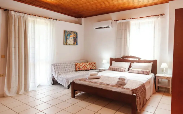 Amnisiades Apartments