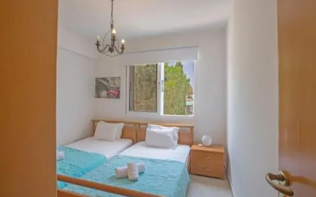 Holiday Home 3 Bedrooms 1 Bathroom - Pernera