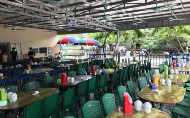 Khai Mai Hotel