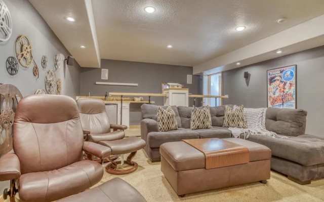 Cascade Chalet