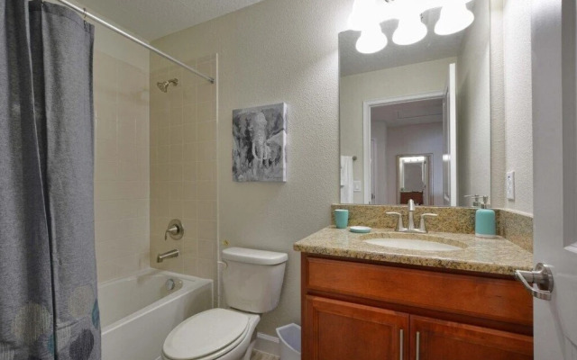 Storey Lake-5 Bedrooms home w/pool-1650ST