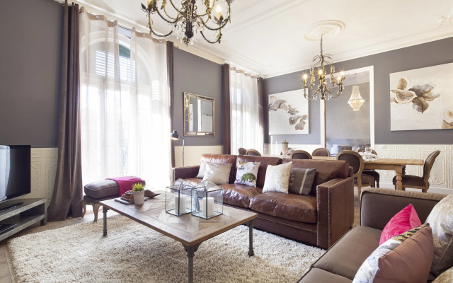 Catalunya Palace Apartment