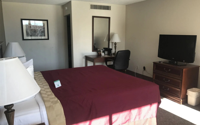 Ramada by Wyndham Mesa Downtown