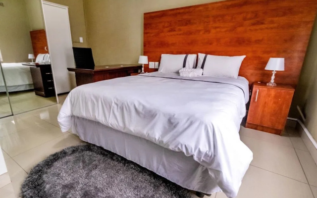 Aura Guest House