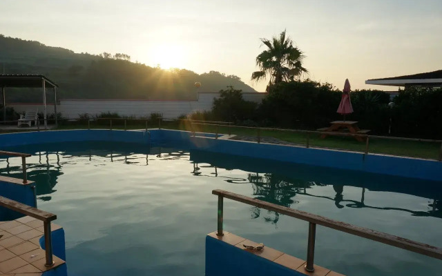 Park Beach Hotel