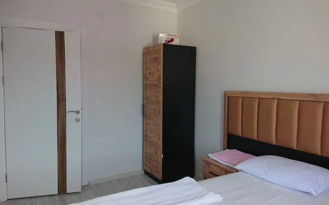 ismail yılmaz apart