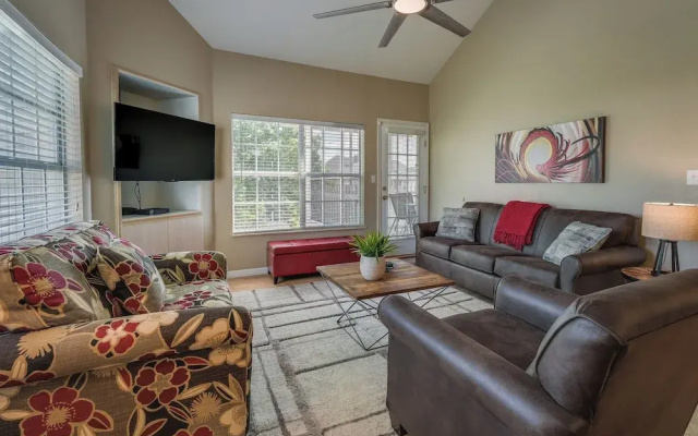 Branson Vacation Rental w/ Pools & Hot Tub!