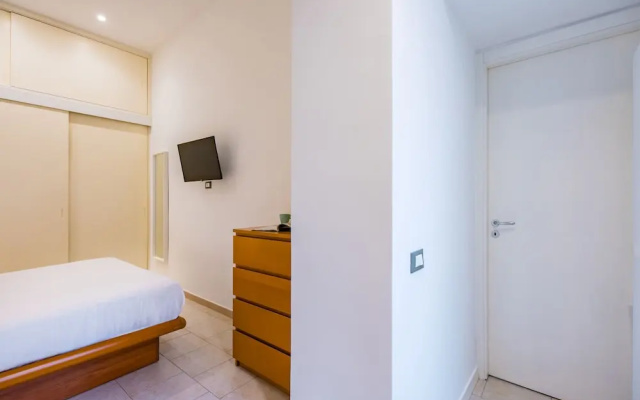 Metro Università Apartment by Wonderful Italy