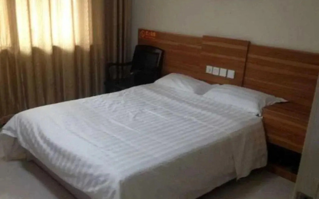 Rujia Hotel