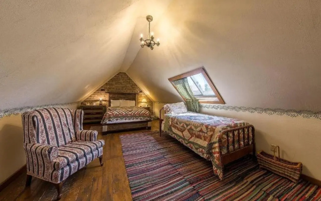 The Mulberry Inn