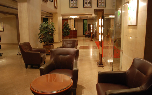 Times Square Suite Hotel