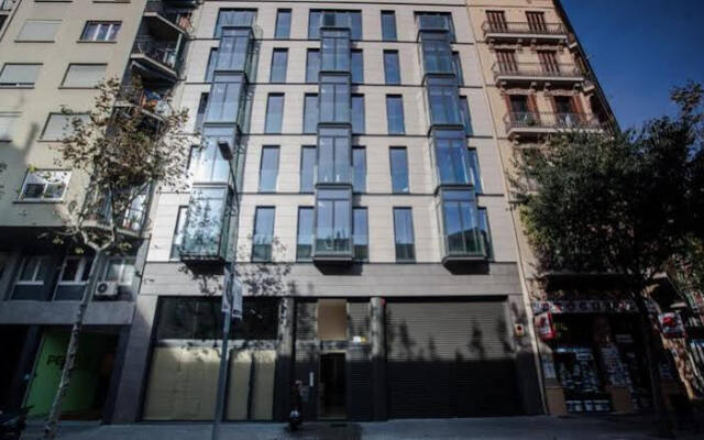 Апартаменты Angla Boutique Apartments Consell de Cent вид на фасад