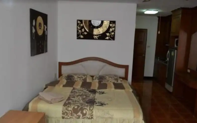 Thep Thip Mansion F5 R5006