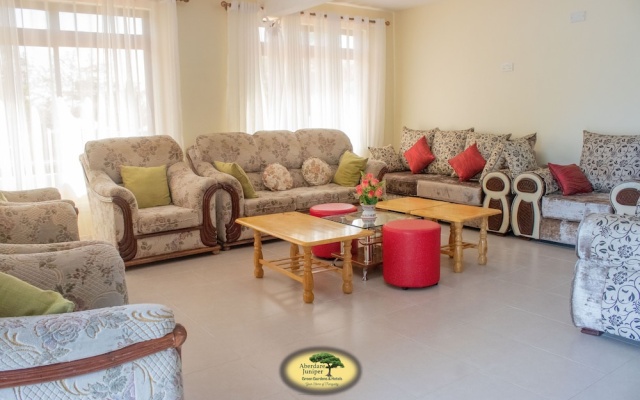 Juniper Green Gardens Resort