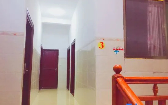 Fengqi Hotel