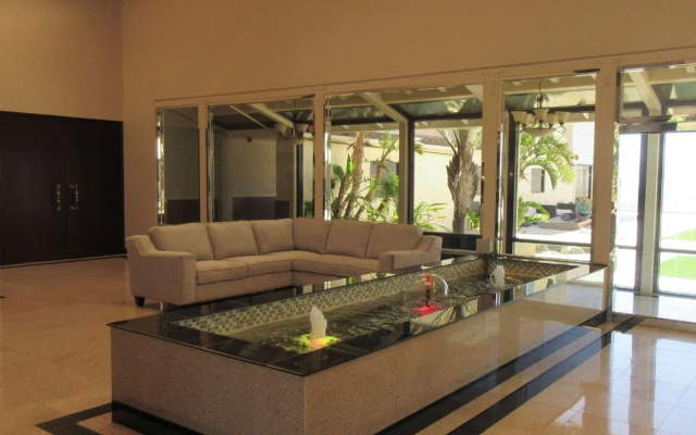 CJ Grand Hotel & Spa