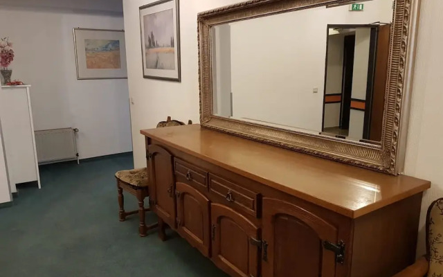 Отель GZ Hotel Airport Köln Bonn