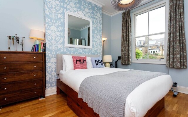 Отель Hampstead Heath Family Home комната для гостей