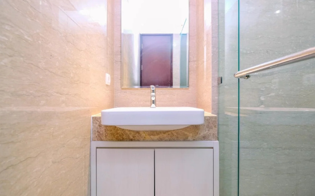 Comfy And Cozy 2Br At Menteng Park Apartment