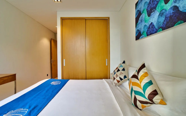 Modern 4 BR villa-golf view for family