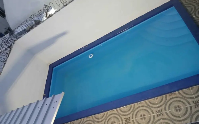 Villa con Piscina en Boca Chica