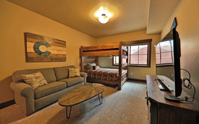 Mountain Terrace 4 Bedrooms 4 Bathrooms Townhouse