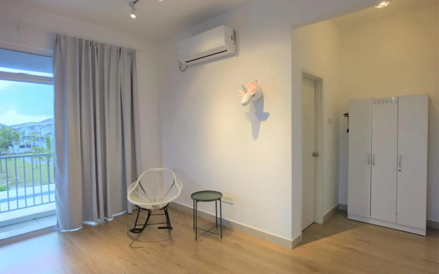 Desaru Baby & Kids Friendly Pool Vacation Homestay