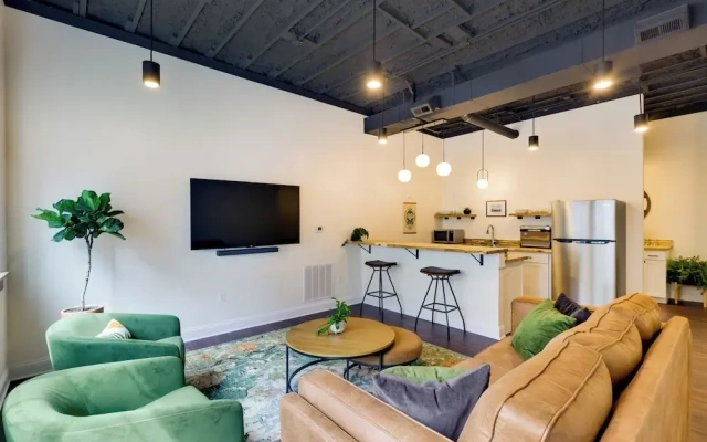 Modern Harrisonburg Home - 2 Mi to Jmu!