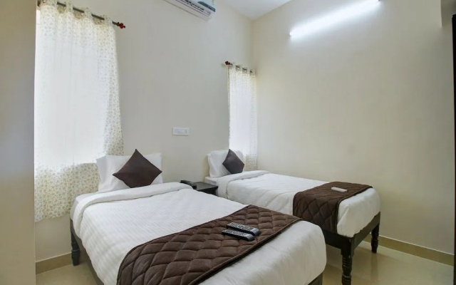 OYO 12798 Soundaryam Apartments
