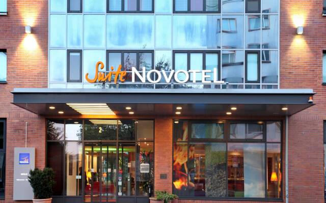 Отель Novotel Suites Berlin City Potsdamer Platz вид на фасад