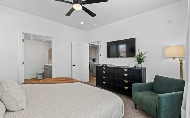 Terra Vista Stay for 8