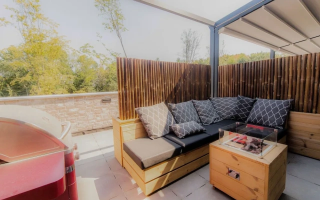 Apartment in Maastricht with Pool Access