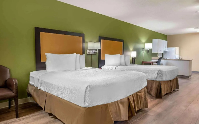 Extended Stay America Select Suites Chicago O'Hare