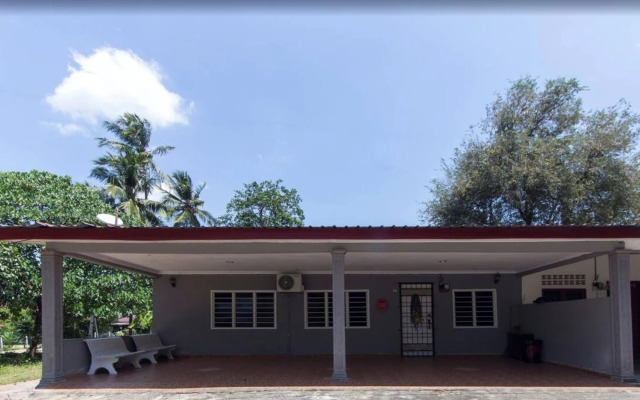 ZEN Home Nabil Nabila Homestay