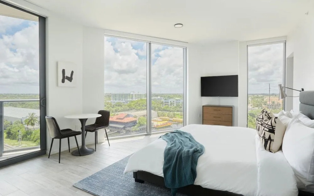 Flow Fort Lauderdale Hotel