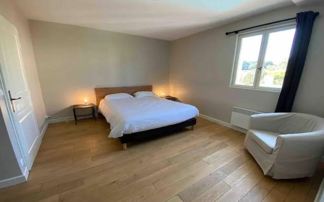 Villa With Pool in Dordogne Countryside