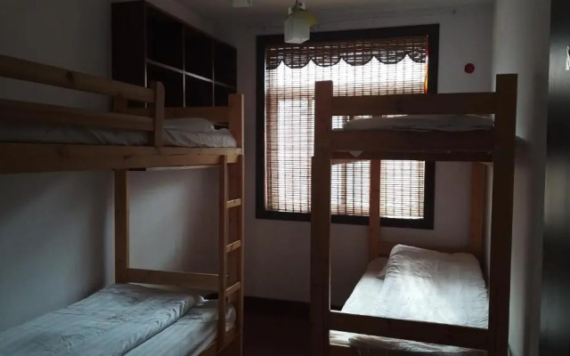 Makerhouse Hostel