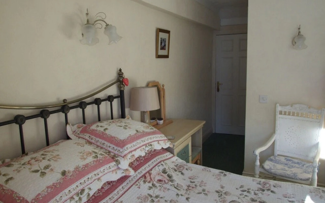 The Red Lion Country Inn