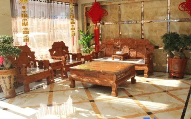 Jinhua Jiamu Hotel