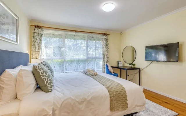 StayAU Cozy Family Comfort 5BRM Glen