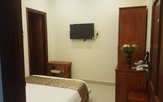 Dong Viet Hotel