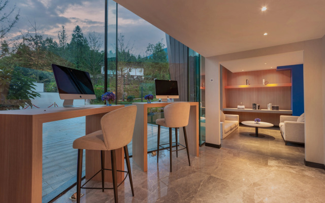 Holiday Inn Express E'Mei Qiliping by IHG