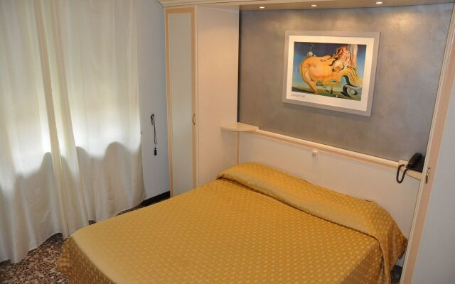 Hotel Vittoriano комната для гостей