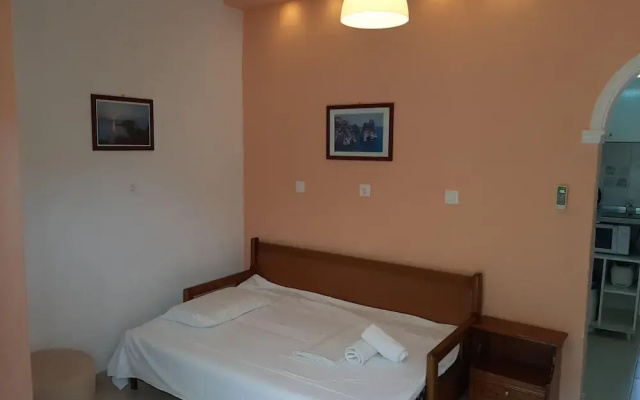 Apartment in Mpenitses With Sea View & Pool