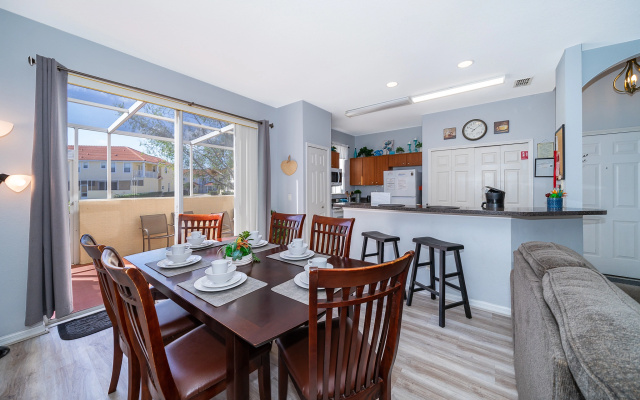 Lovely condo near Disney