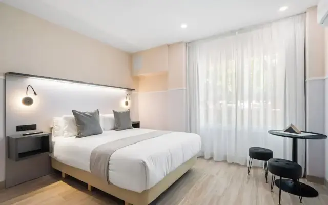 Dobo Madrid Molins