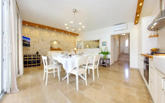 Villa Antišin
